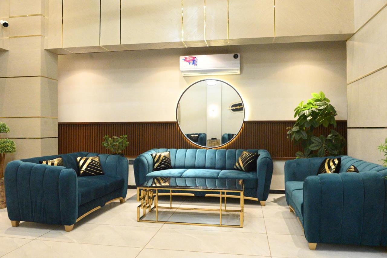 Hotel Pearl Inn Karachi Exterior photo
